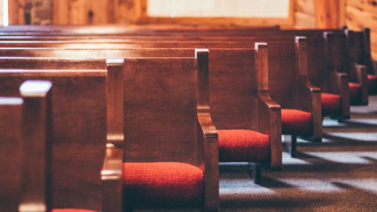 Wozu braucht Gesellschaft Kirche / Warum überhaupt Kirche?